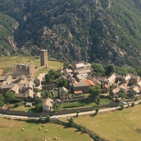 Gite De La Garde Prevencheres Kültér fotó